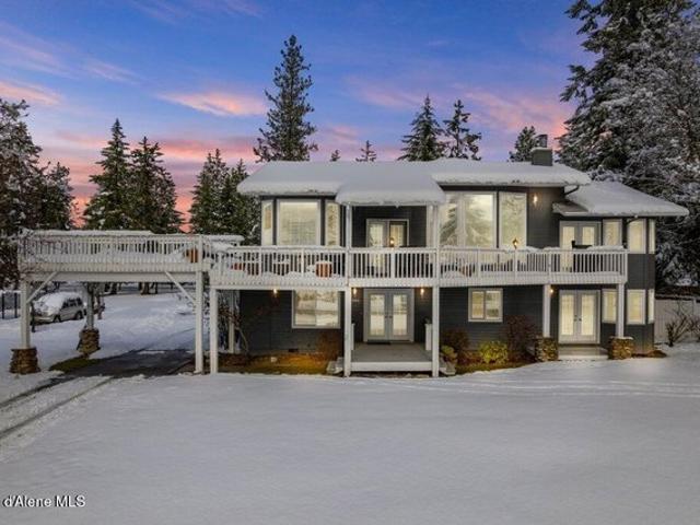 House for sale in Hayden, Idaho