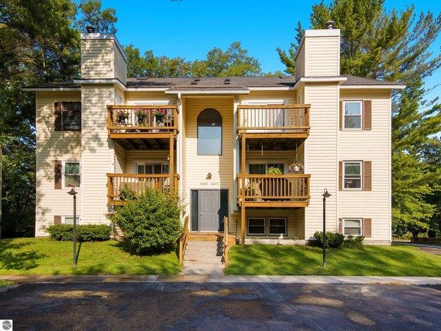 Townhouse for sale in Traverse City, Michigan
