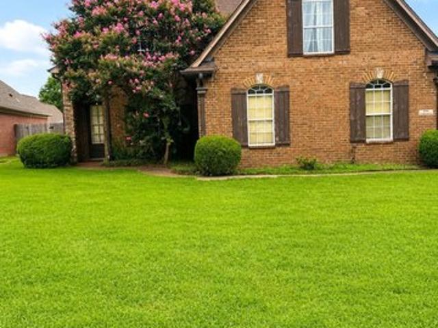 House for sale in Southaven, Mississippi