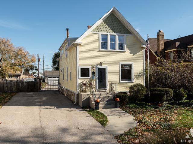 Property for sale in Schiller Park, Illinois