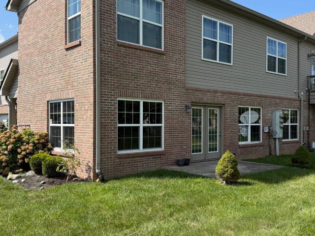 Condo for sale in Plainfield, Indiana