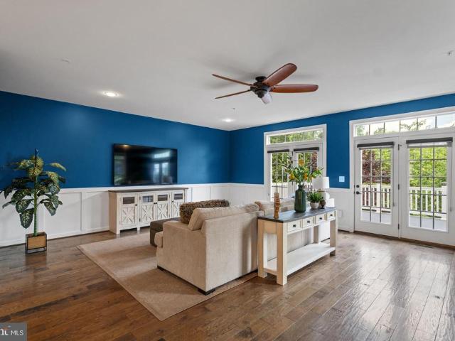 Townhouse for sale in Sterling