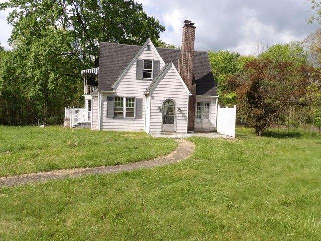 House for sale in Hillsville, Pennsylvania