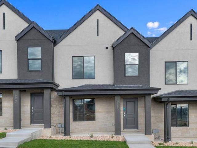 Townhouse for sale in Lehi, Utah