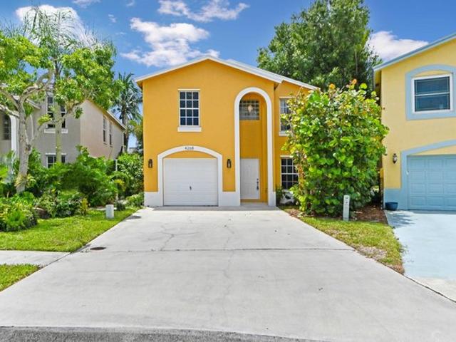 House for sale in Greenacres, Palm Beach County