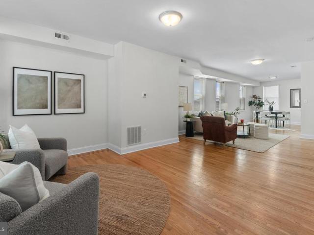 Townhouse for sale in Gibsonton, Maryland