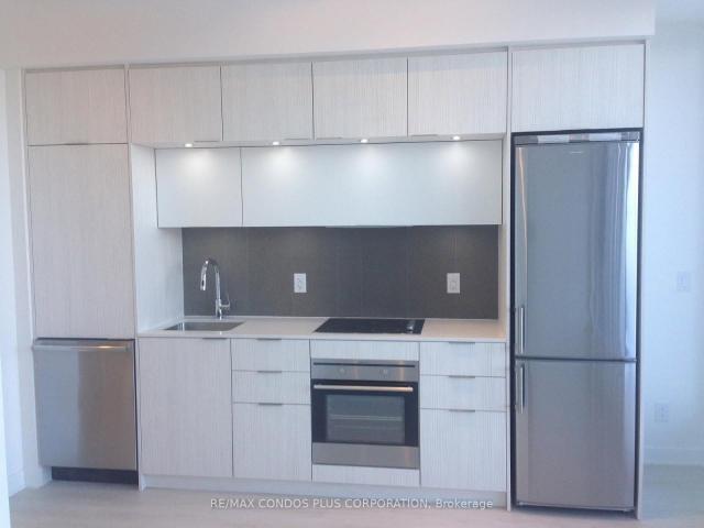 Condo for rent in Toronto Centre, Toronto