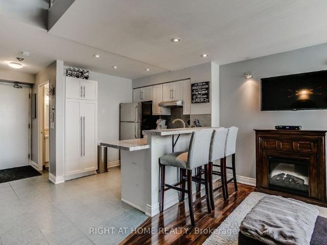 House for rent in Etobicoke—Lakeshore, Toronto