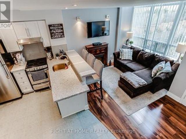 Property for rent in Etobicoke—Lakeshore, Toronto