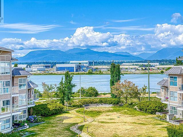 Condo for sale in Richmond