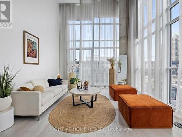 Condo for sale in Spadina—Fort York, Toronto