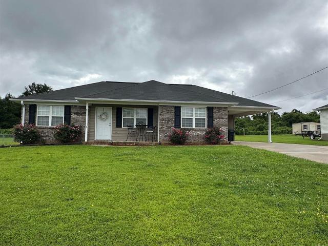 House for sale in Weaver