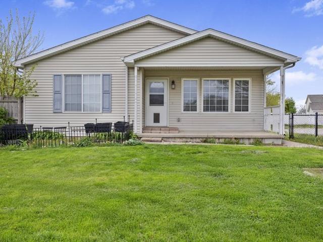 House for sale in Manteno, Illinois