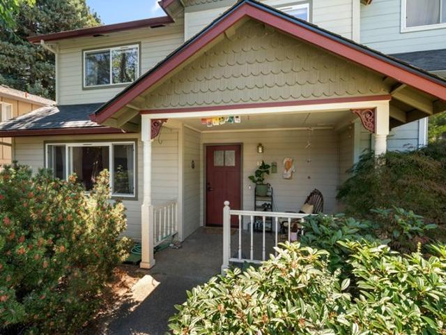 Condo for sale in Oregonia