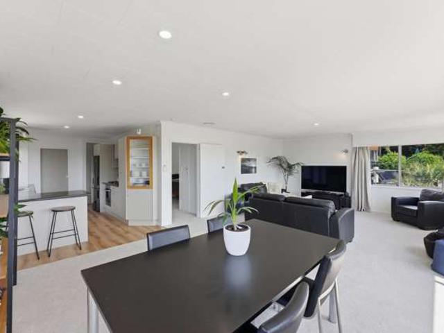 House for sale in Hillsborough, Taranaki