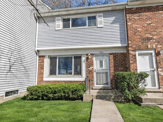 Townhouse for sale in Bolingbrook, Illinois