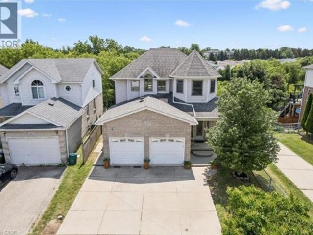 House for sale in Kitchener, Ontario