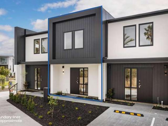 Townhouse for rent in Te Atatū Peninsula, Henderson-Massey