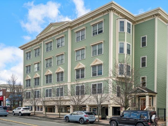 Condo for sale in Melrose, Massachusetts