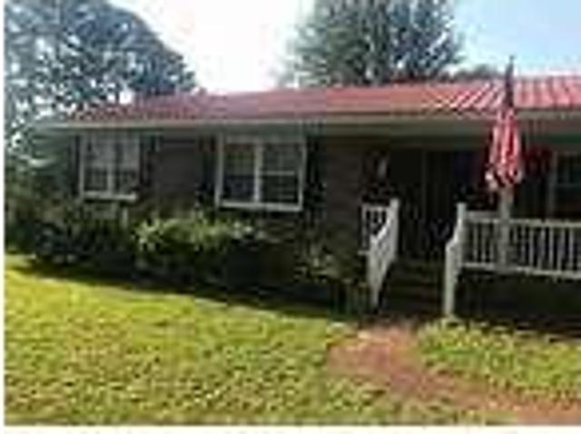 House for rent in Broadway, Lee County