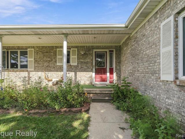 House for sale in Yale, Saint Clair County