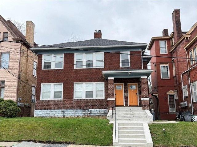 House for sale in Pittsburg, Pennsylvania