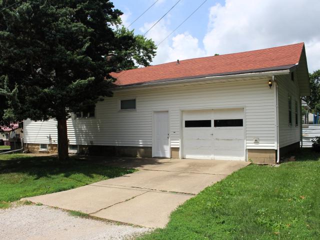 House for sale in Clinton, Illinois