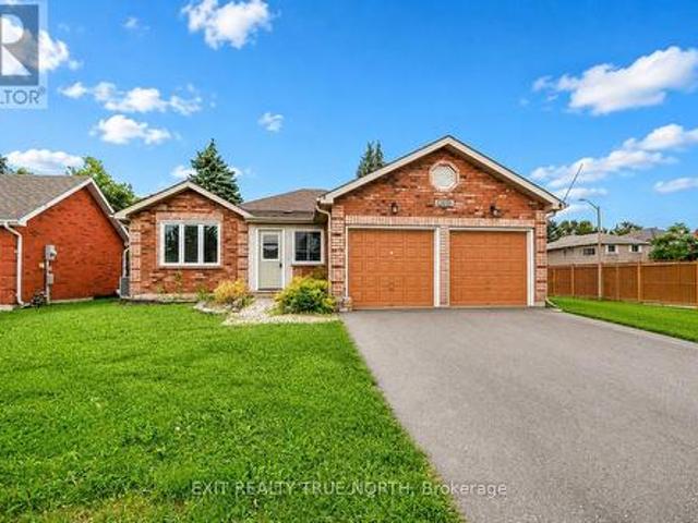 House for sale in Barrie, Ontario