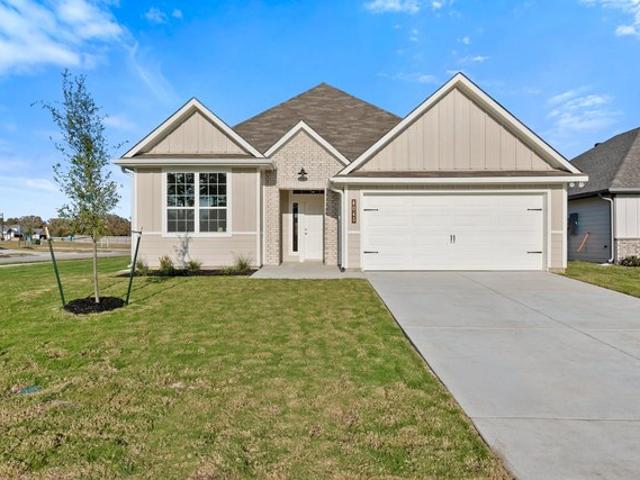 House for sale in Troy, Texas