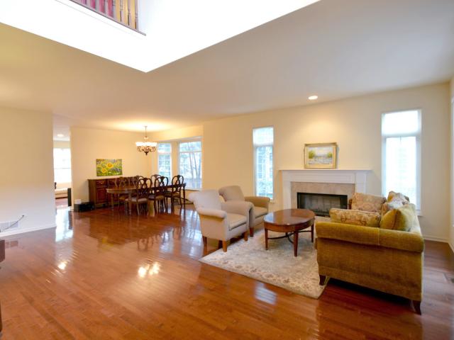 Townhouse for sale in Glenview, Illinois