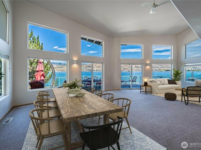 House for sale in Chelan