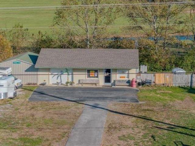 House for sale in Kingtown, Rogersville