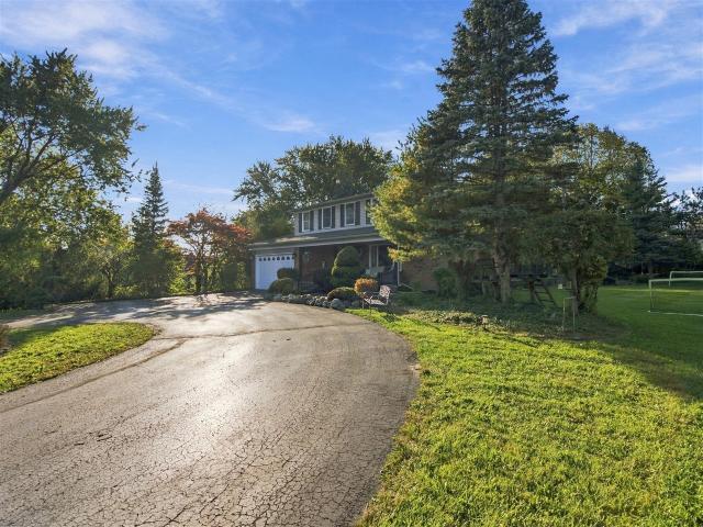 House for sale in Brookfield Highlands, West Bloomfield Township