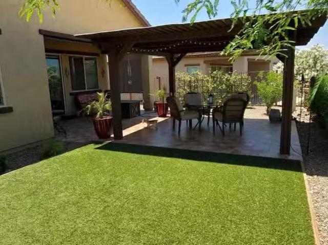 House for sale in Avondale