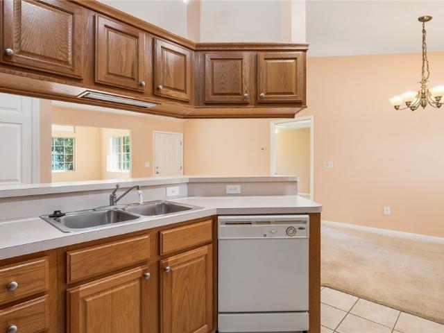 Condo for sale in Kensington Village, Zanesville
