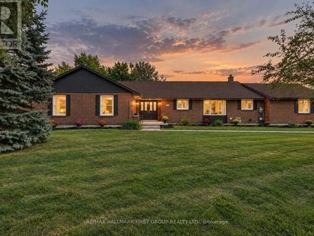 House for sale in Clarington, Golden Horseshoe