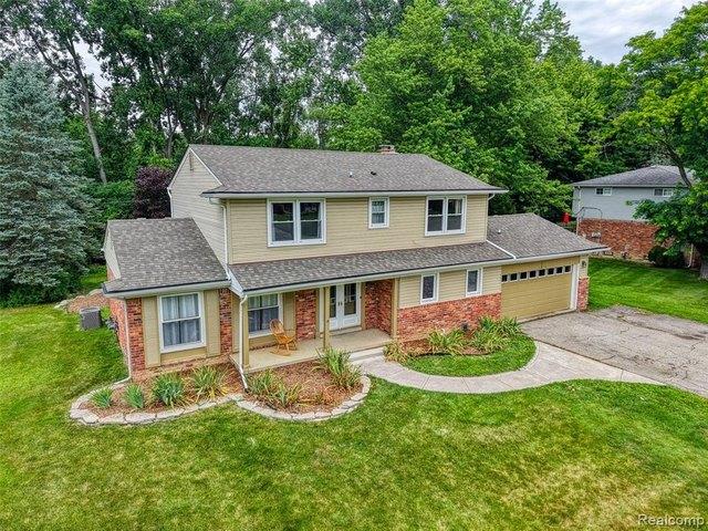 House for sale in West Bloomfield, Michigan