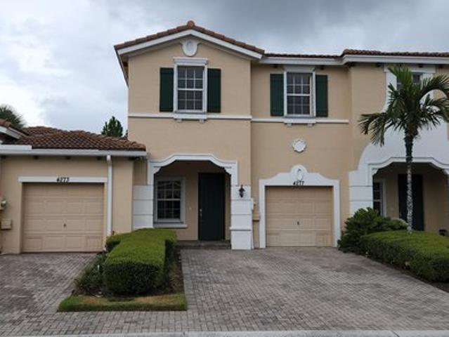 Townhouse for sale in Stuart, Florida