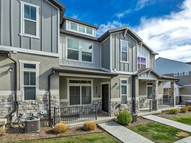Townhouse for sale in Lehi, Utah