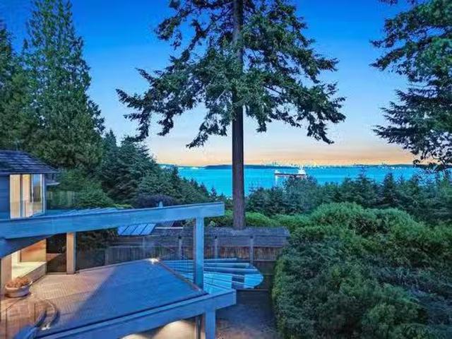 House for sale in West Vancouver, British Columbia