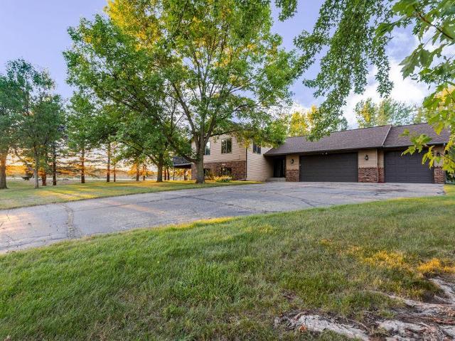 House for sale in Saint Augusta, Stearns County