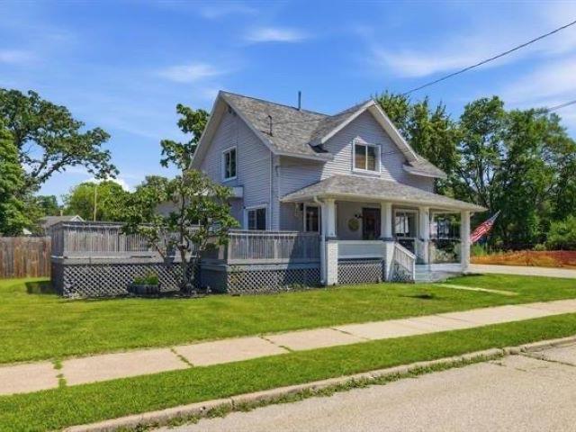 House for sale in Waupaca, Wisconsin