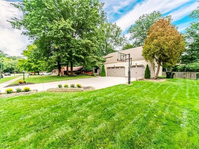 House for sale in Avon Lake, Ohio