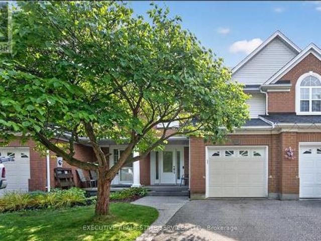 House for sale in Laurelwood, Waterloo