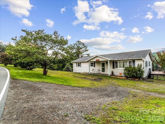 House for sale in Yancey, North Carolina