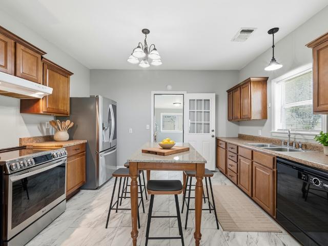 House for sale in Palacios, Matagorda County