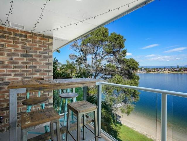 Apartment for rent in Pacific Fair