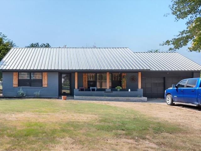 House for sale in Fairfield, Freestone County