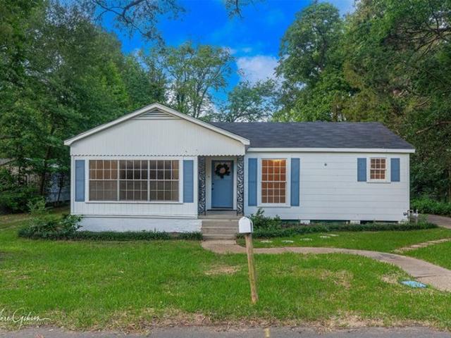 House for sale in Mooringsport, Louisiana