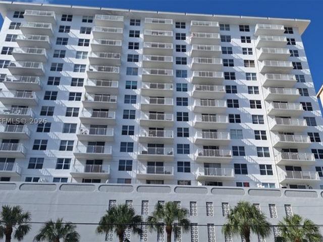 Condo for sale in Hallandale, Florida